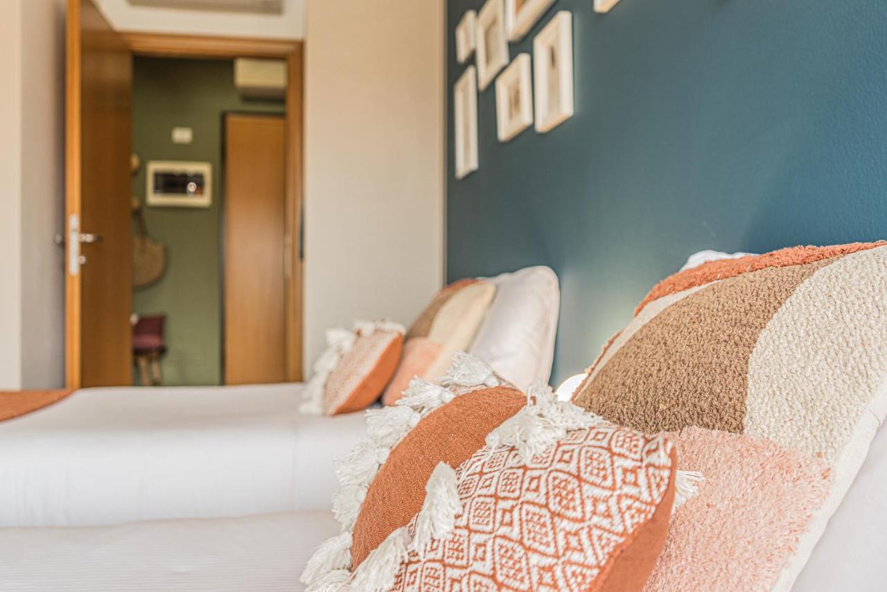 Hygge Family Apartment - One Step Away From The Lake!!! Сирмионе Экстерьер фото