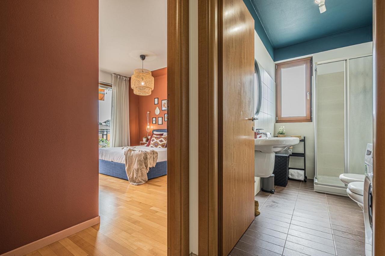 Hygge Family Apartment - One Step Away From The Lake!!! Сирмионе Экстерьер фото