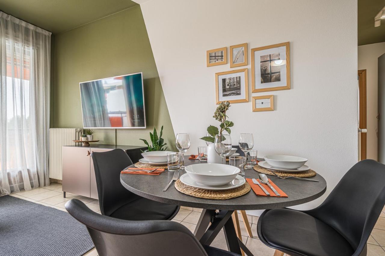 Hygge Family Apartment - One Step Away From The Lake!!! Сирмионе Экстерьер фото